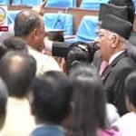 संसद्मा एमाले र कांग्रेसका सांसदहरुको धक्कामुक्की