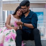 गायिका अस्मिता अधिकारी र महेश काफ्लेले गरे इङगेजमेन्ट