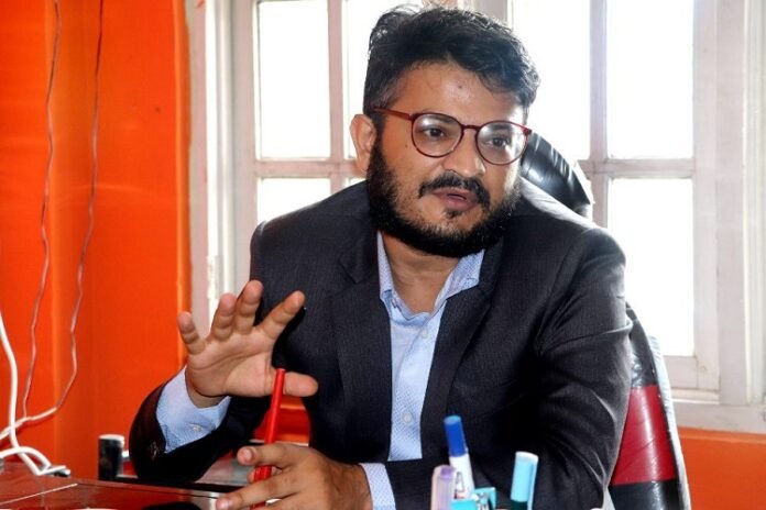 CREATOR: gd-jpeg v1.0 (using IJG JPEG v80), quality = 82