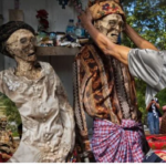 एउटा यस्तो ‘मृतक’ सहर, जहाँ आफन्तले ‘शव’सँग गर्छन् कुरा