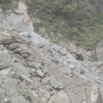 नेपालका सात राजमार्ग वर्षाका कारण अवरुद्ध