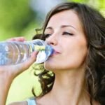 प्लास्टिकको बोतलमा पानी पिउनेहरुलाई हृदयाघातको जोखिम अधिक