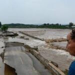 बेइजिङमा भिषण बाढीमा परी ३० को मृत्यु, ८० हजारलाई अन्यत्र सारियो