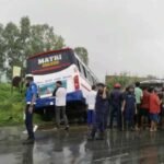 सुनसरीमा बस र माइक्रो ठोक्किँदा ३ को मृत्यु, १५ घाइते